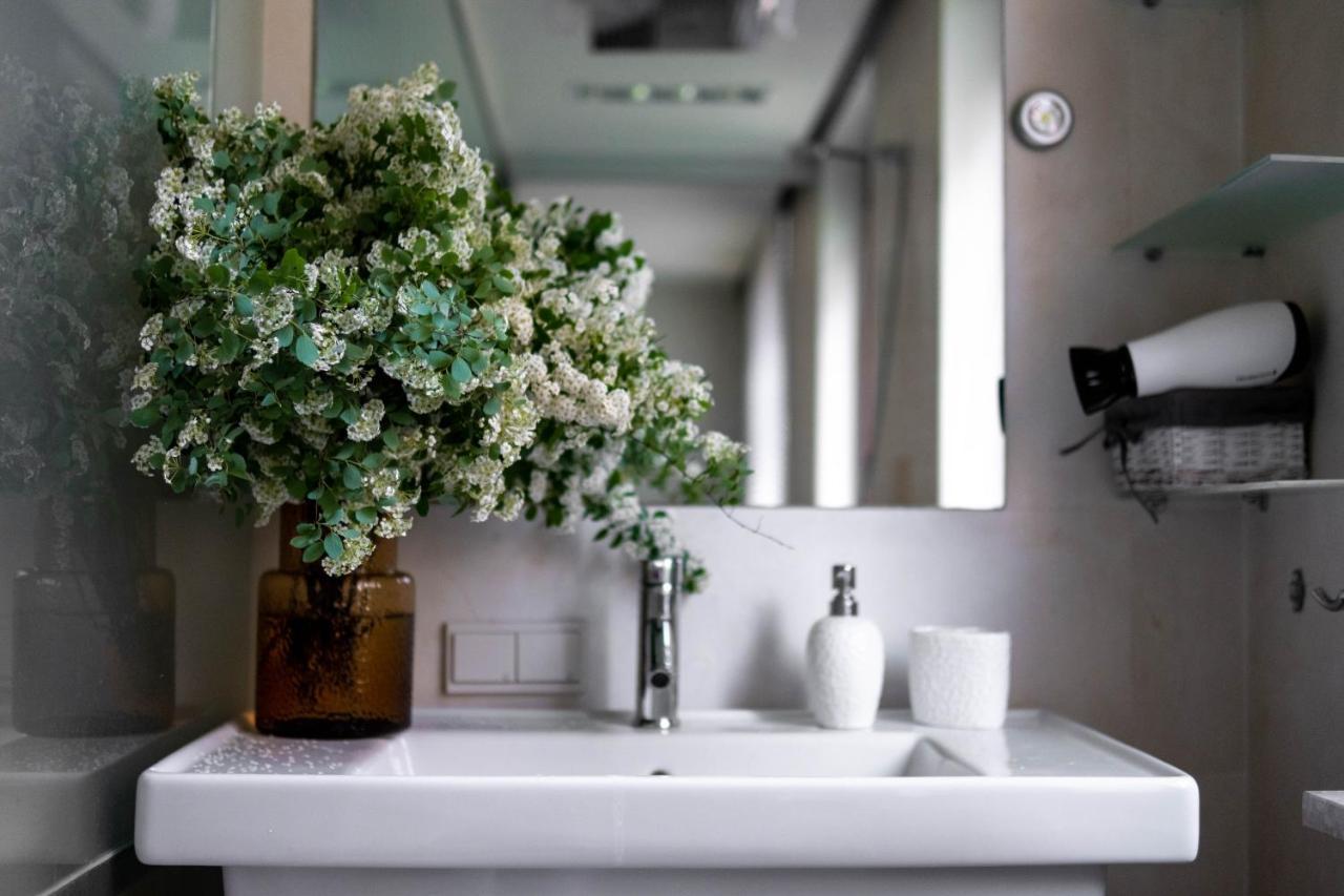 Apartament Aa Apartament Warszawa Zewnętrze zdjęcie
